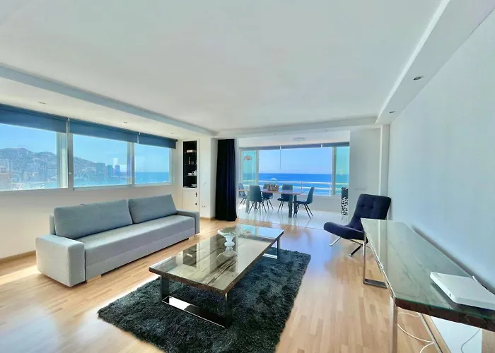 شقة Torre Coblanca Seafront