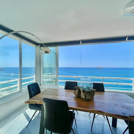 Torre Coblanca Seafront * 베니돔